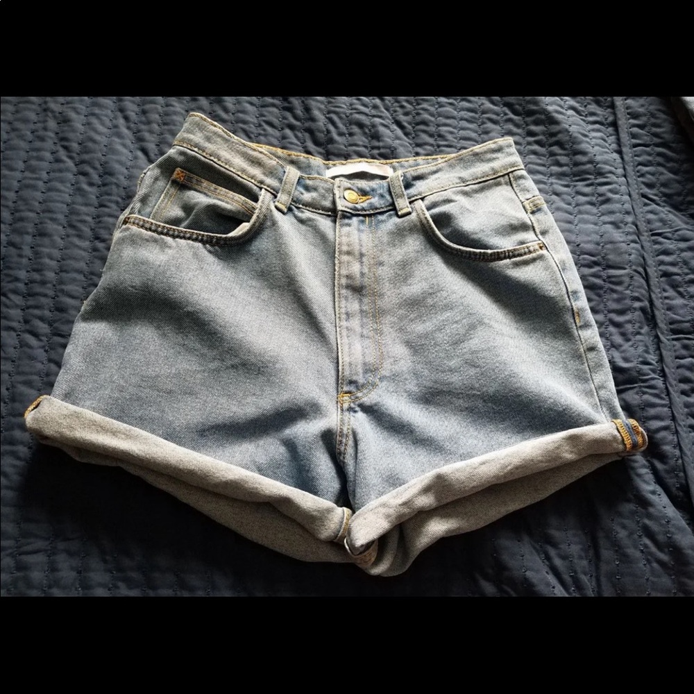 ZARA Trafaluc denimwear 90s Mom Shorts
